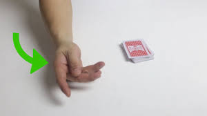 Cara Sulap Menggandakan Kartu Remi Di Udara Tanpa Alat Khusus